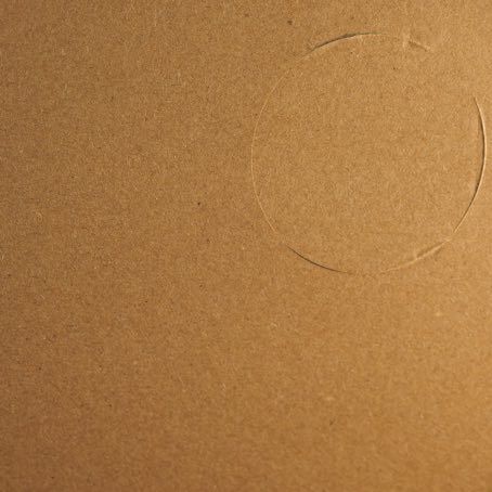 CAJA PAPEL BIO KRAFT TRICAPA CON TAPA TROQUELADA AUTOMONTABLE 128X105X60mm fondo 115x90mm